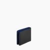 Augustin horizontal flap pocket wallet in grained leather - Image 2